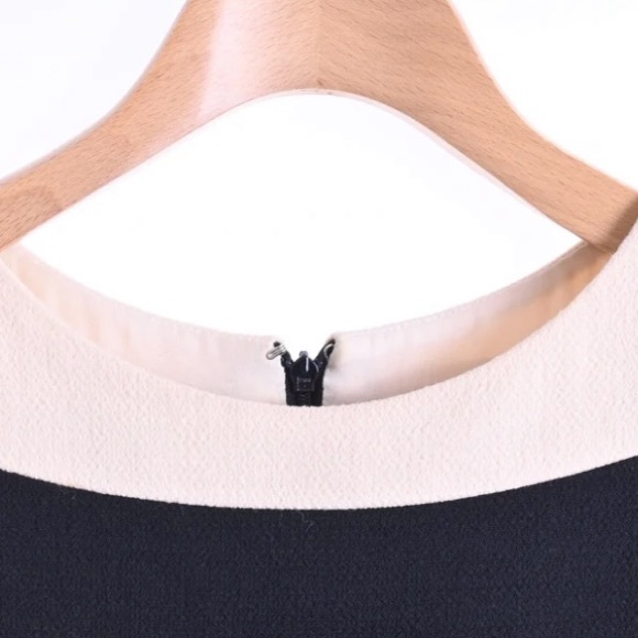 Chanel Authentic Dress - Picture 5 of 11